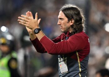 Fluminense anuncia Zubeldía