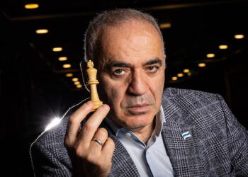 Kasparov reconhece superioridade das máquinas