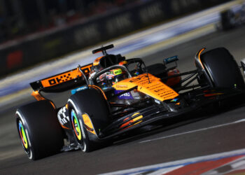 Título iminente deixa McLaren como maior rival da Ferrari