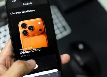 Mesmo com modelo Air, iPhone 17 decepciona e derruba ações da Apple (AAPL34)