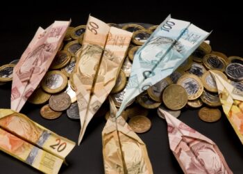 Tesouro Direto dispara 4% na marcação a mercado após condenação de Bolsonaro no STF