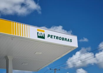 Petrobras (PETR4): Investir no etanol de milho pode reduzir dividendos, diz JP Morgan