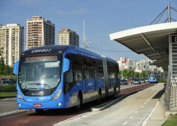 Tarifa zero: Antes das eleições, governo estuda isenção da tarifa de ônibus