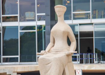 Tesouro Direto dá prejuízo de 2% com Lei Magnitsky contra STF