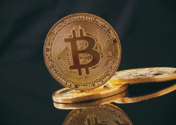 Criptomoedas criam 241 mil novos milionários em um ano, mostra estudo