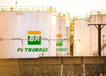 Petrobras (PETR4) vai revisar plano de ações para ter licença na Foz do Amazonas