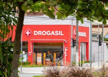 RD Saúde (RADL3) anuncia dividendos de R$ 140 milhões; veja como receber