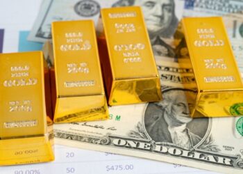 Ouro rompe US$ 3,9 mil e registra novo recorde em meio à crise nos EUA