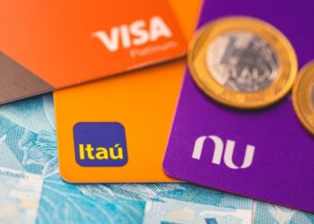 Clientes de Itaú, Nubank e Bradesco relatam falhas em pagamentos de boletos