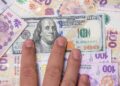 EUA anunciam compra de pesos argentinos e fortalecem governo Milei em meio à crise
