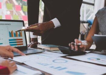 Reag (REAG3) deve ganhar novo nome e sair da Bolsa