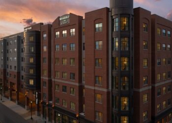 3 REITs arriscados, mas que pagam altos dividendos em dólar