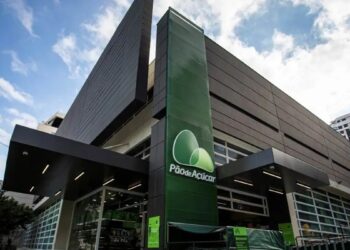 CEO do Pão de Açúcar (PCAR3) pede demissão e ações sobem mais de 3% na B3