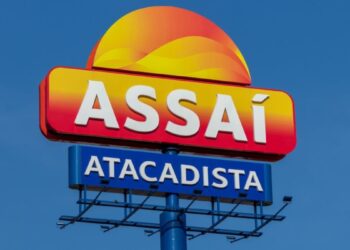 Assaí (ASAI3) anuncia geração de caixa livre de R$ 3,1 bi em 12 meses