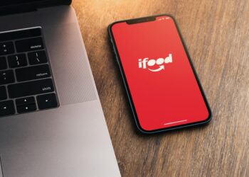 iFood estreia na B3: controladora Prosus lança BDRs e mira investidores brasileiros
