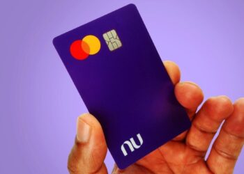 Nubank (ROXO34) encosta no Bradesco (BBDC4) em nº de clientes; veja ranking