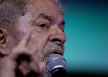 Lula pede explicações sobre “bet da Caixa”