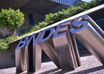 Em alta: ETFs vão receber investimento de até R$ 1 bilhão do BNDES