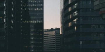 Veja quais fundos imobiliários pagarão rendimentos nesta segunda-feira