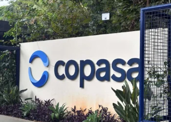 com privatização, vale a pena investir?