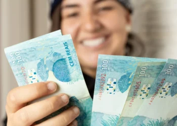 CPTS11 eleva dividendos para R$ 0,09 por cota