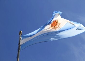 Ações de empresas argentinas disparam e ETFs viram opção
