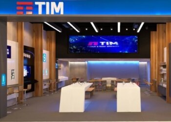 TIM (TIMS3) antecipa parcela de dividendos; veja nova data