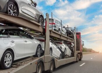 Tegma (TGMA3) pagará quase R$ 1 por ação em dividendos e JCP