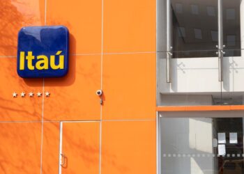 Itaú (ITUB4) pode distribuir R$ 31 bilhões em dividendos após lucro recorde