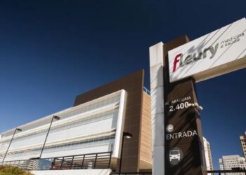Fleury (FLRY3) registra lucro líquido de R$ 185 milhões, queda de 3% no 3T25