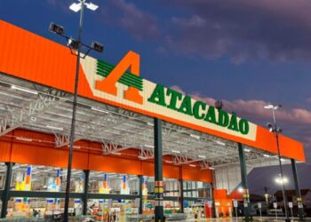 Fundo TRXF11 compra sete imóveis do Atacadão por R$ 297 milhões