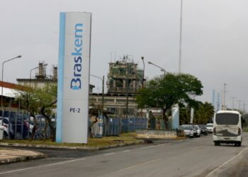Braskem (BRKM5) nega plano de reestruturação financeira