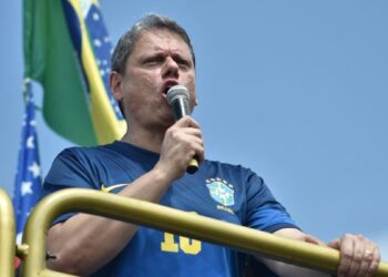 Tarcísio é o nome mais forte da direita para 2026, mostra pesquisa
