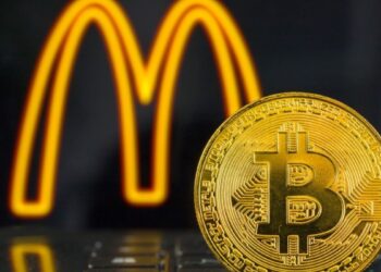 O que um lanche do McDonald’s tem a ver com o Bitcoin? Veja a teoria que viralizou