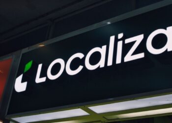 Localiza (RENT3) lucra R$ 871 mi no 3T25 e vende controle da Voll por R$ 606 mi