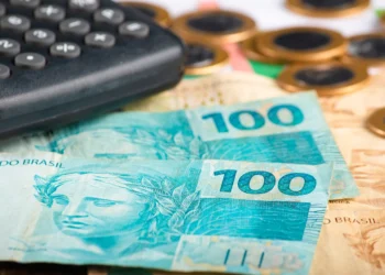 Agenda de dividendos da semana: Petrobras (PETR4) é destaque